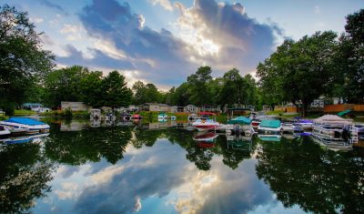 Waterfront Recreational Family Cottages for Sale in Muskoka