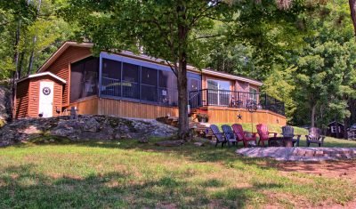 Shamrock Bay Resort - Family Friendly Recreational Cottages for Sale in Muskoka