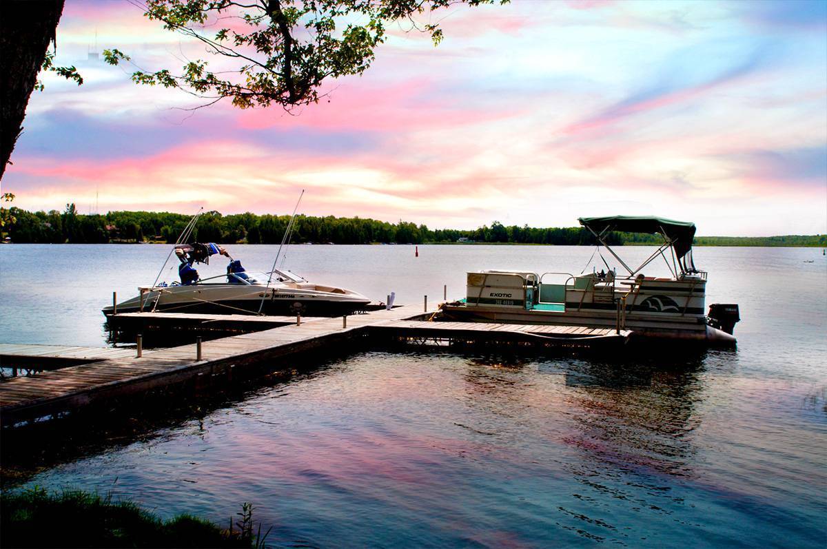 Imagine relaxing evenings watching the sunset from your boat or cottage!