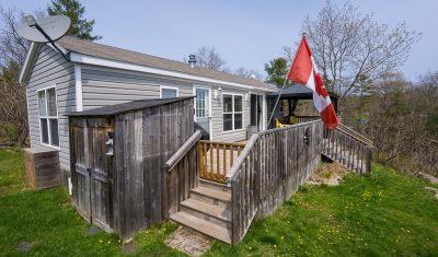 27 Maple Ridge