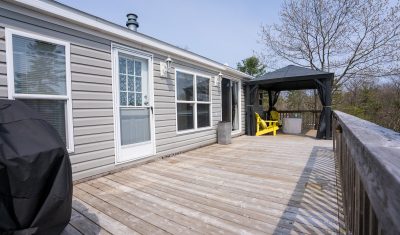 27 Maple Ridge