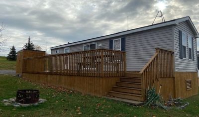 71 Forest Grove Lane