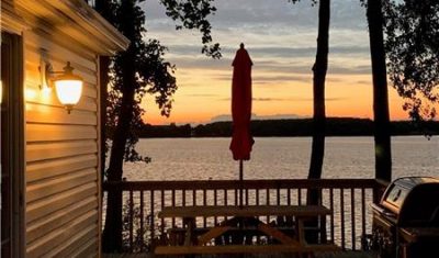 106 Cherry Beach Lane