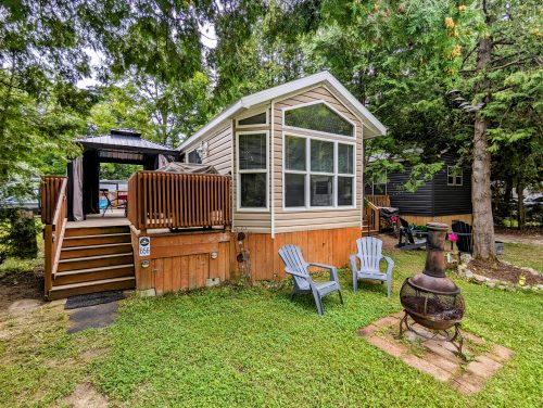 656 Woodland Heights Way