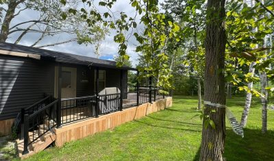 33 Lambton Avenue