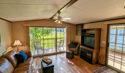 211 Lakeview Village Crescent