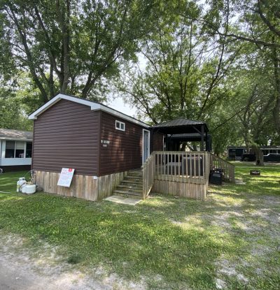4 Forest Grove Lane