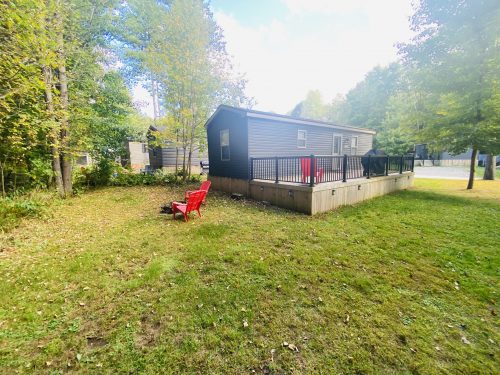 215 Shamrock Bay Road | 3 Season Pre-Loved For Sale Resort Cottage in Muskoka