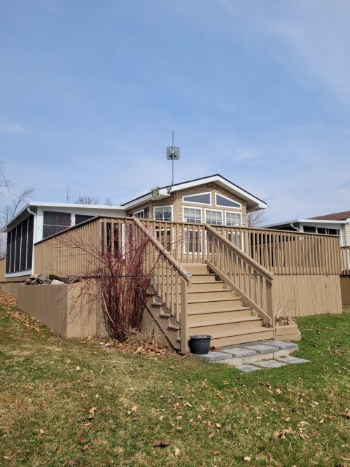 6 Lakeview Drive