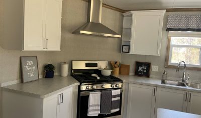23 Lakeridge Avenue